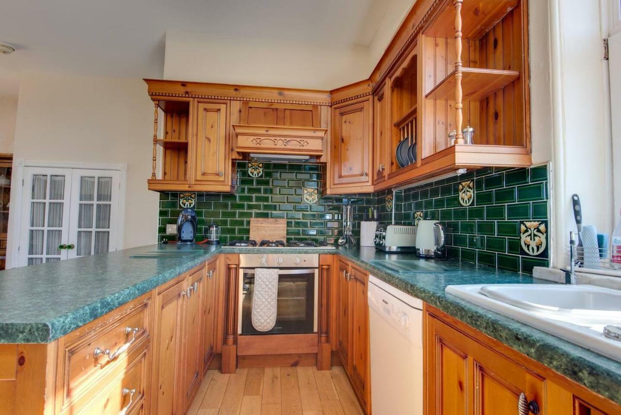 Carnegie Library: Shakespeare Apartment 3 Bedroom Mexborough Eksteriør billede